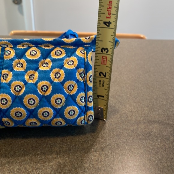 Vera Bradley small makeup/cosmetic/toiletry bag - Picture 10 of 10